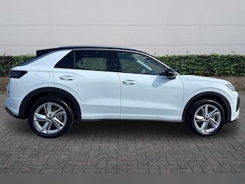 Used Volkswagen T-Roc 2026 for sale - 79465942: Photo