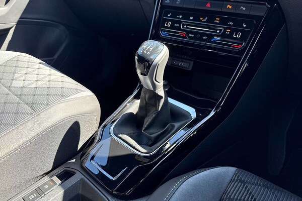 Used Volkswagen T-Roc 2025 for sale - 75155508: Photo 10