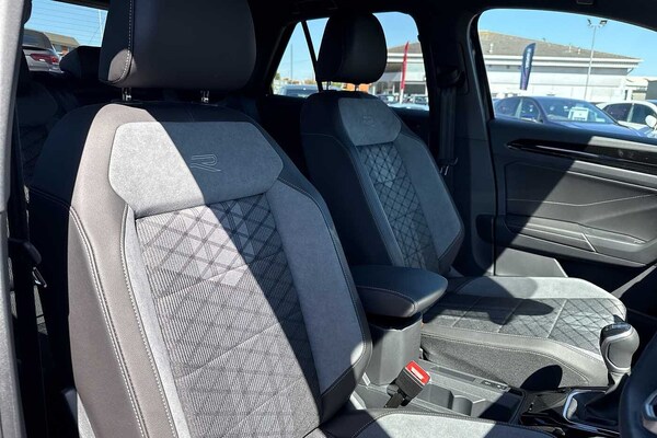 Used Volkswagen T-Roc 2025 for sale - 75155508: Photo 16