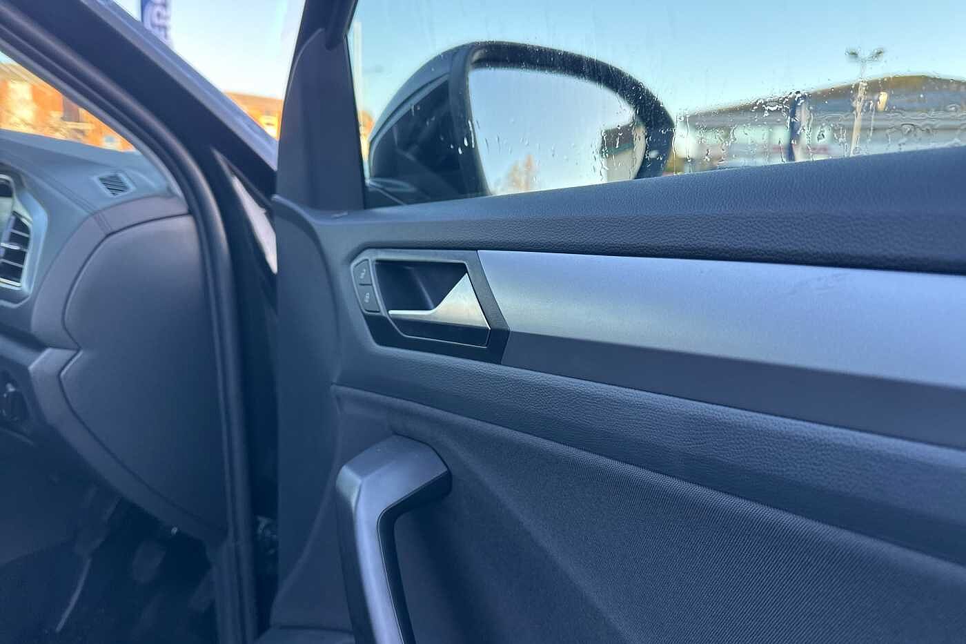 Used Volkswagen T-Roc 2025 for sale - 76458578: Photo 15