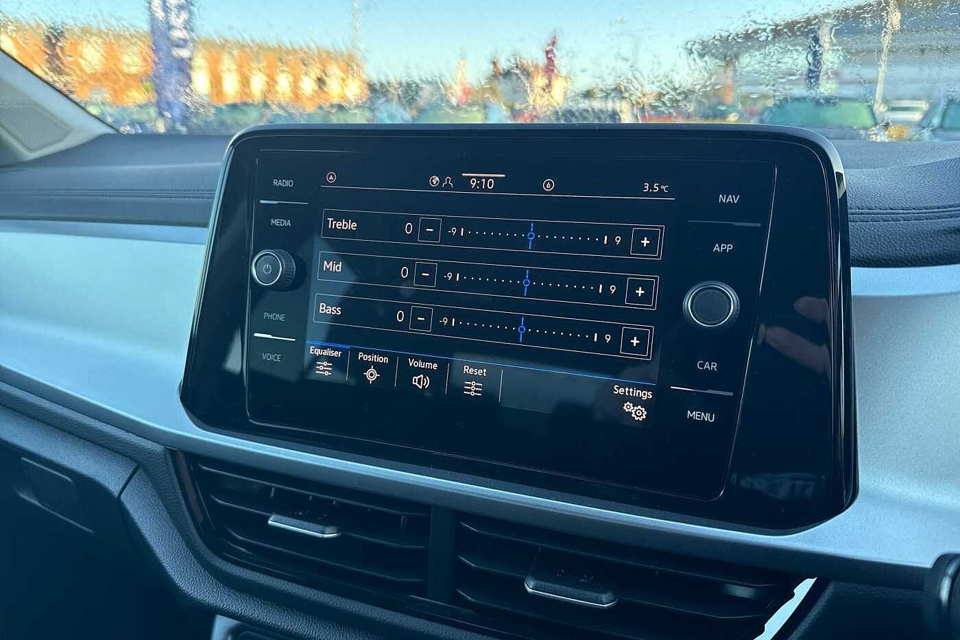 Used Volkswagen T-Roc 2025 for sale - 76458578: Photo 27