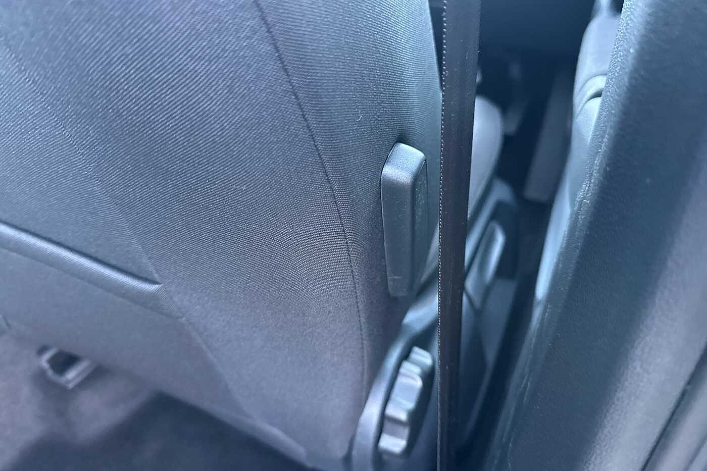 Used Volkswagen T-Roc 2025 for sale - 76458578: Photo 31