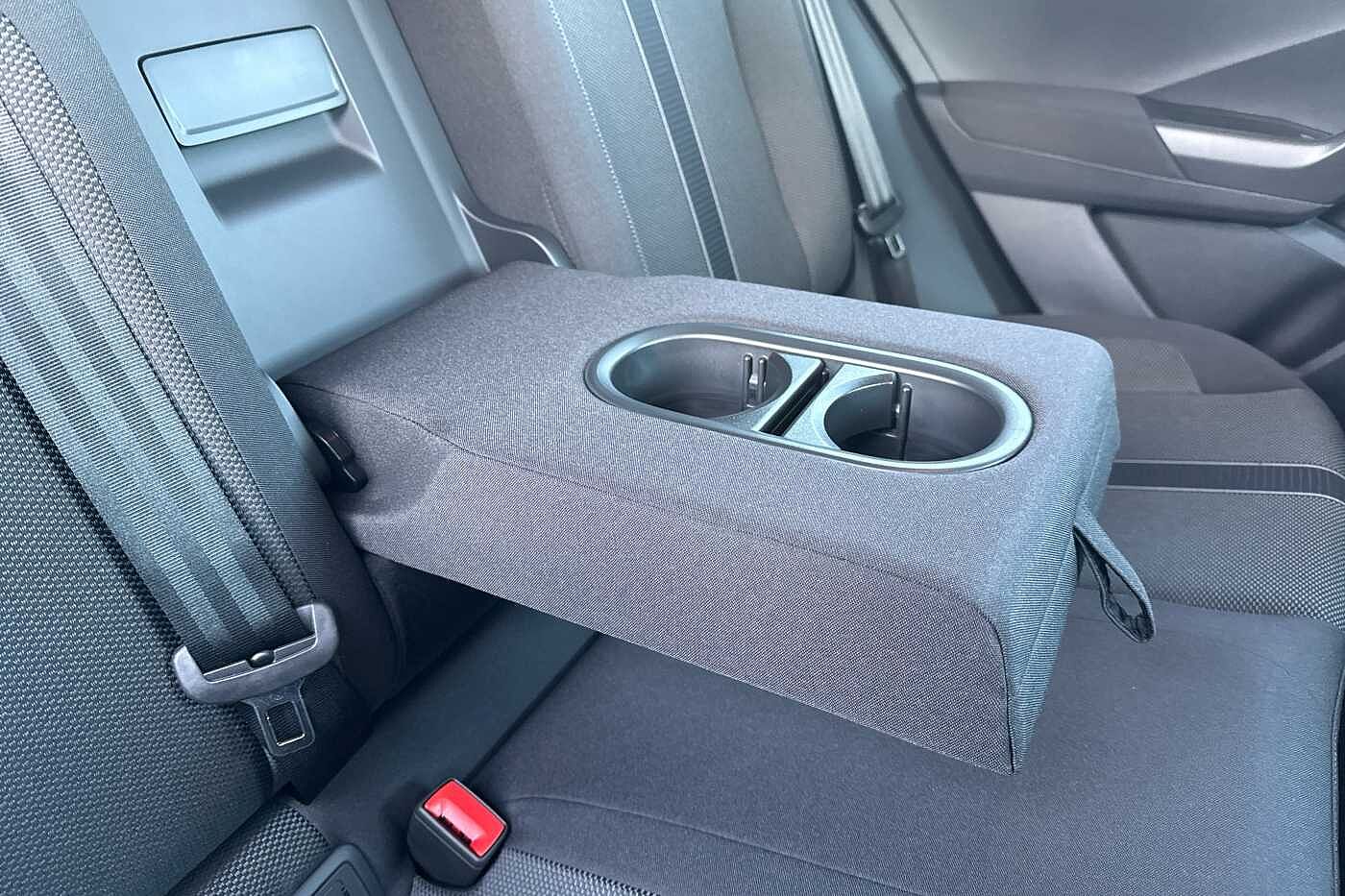 Used Volkswagen T-Roc 2025 for sale - 76458578: Photo 34