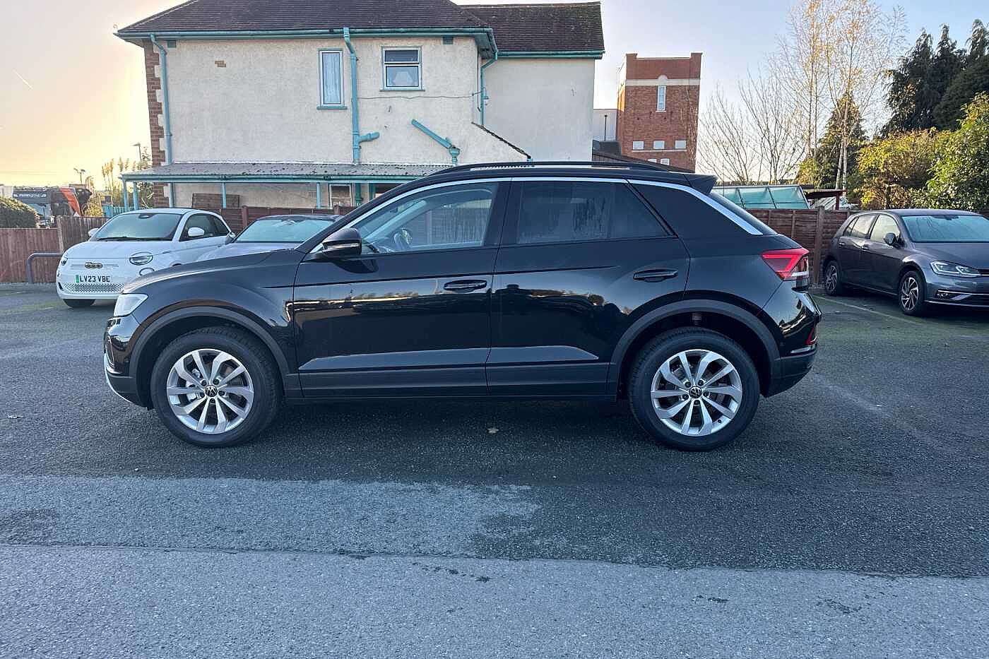 Used Volkswagen T-Roc 2025 for sale - 76458578: Photo 46