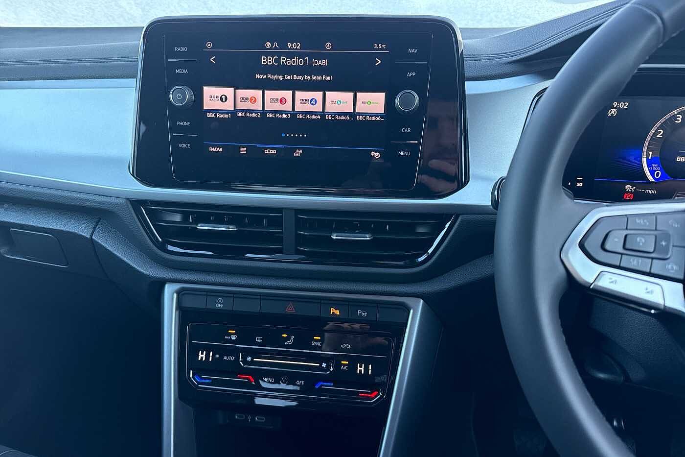 Used Volkswagen T-Roc 2025 for sale - 76458578: Photo 9