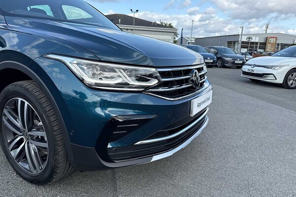 Used Volkswagen Tiguan 2023 for sale - 75403028: Photo 32