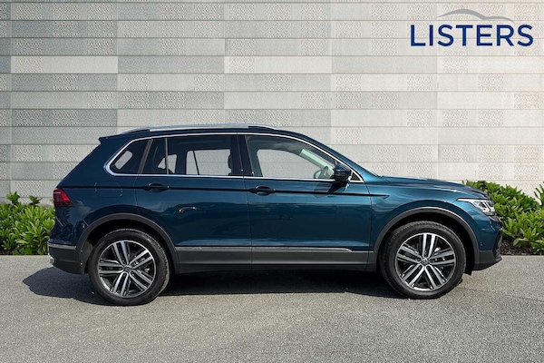 Used Volkswagen Tiguan 2023 for sale - 75403028: Photo 4