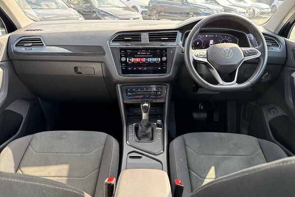 Used Volkswagen Tiguan 2023 for sale - 75403028: Photo 8