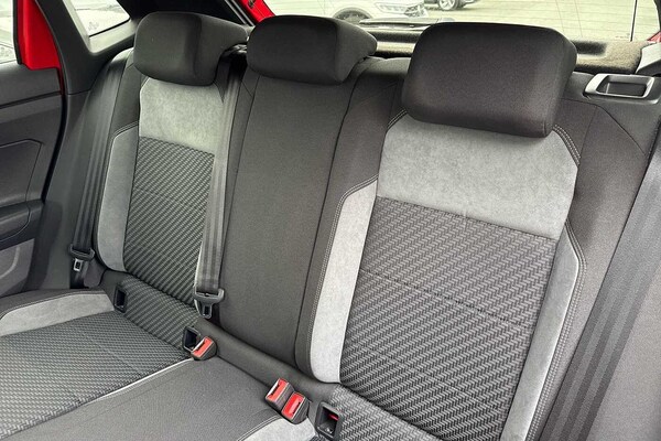 Used Volkswagen Polo 2019 for sale - 76139648: Photo 11
