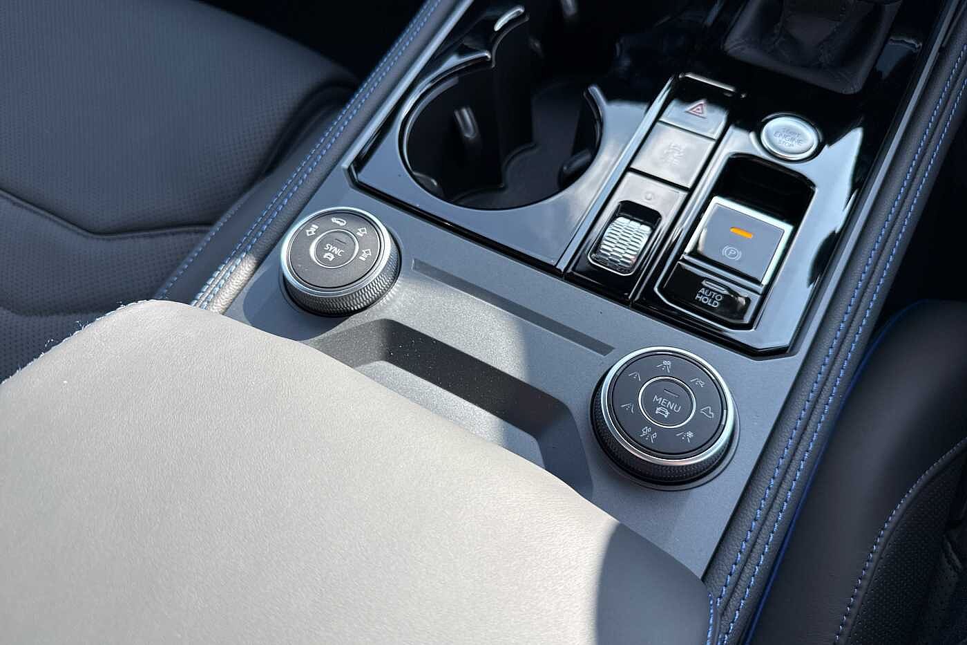 Used Volkswagen Touareg 2025 for sale - 76350487: Photo 17