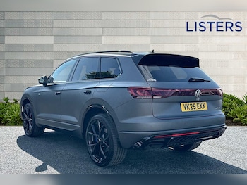 Used Volkswagen Touareg 2025 for sale - 76350487: Photo