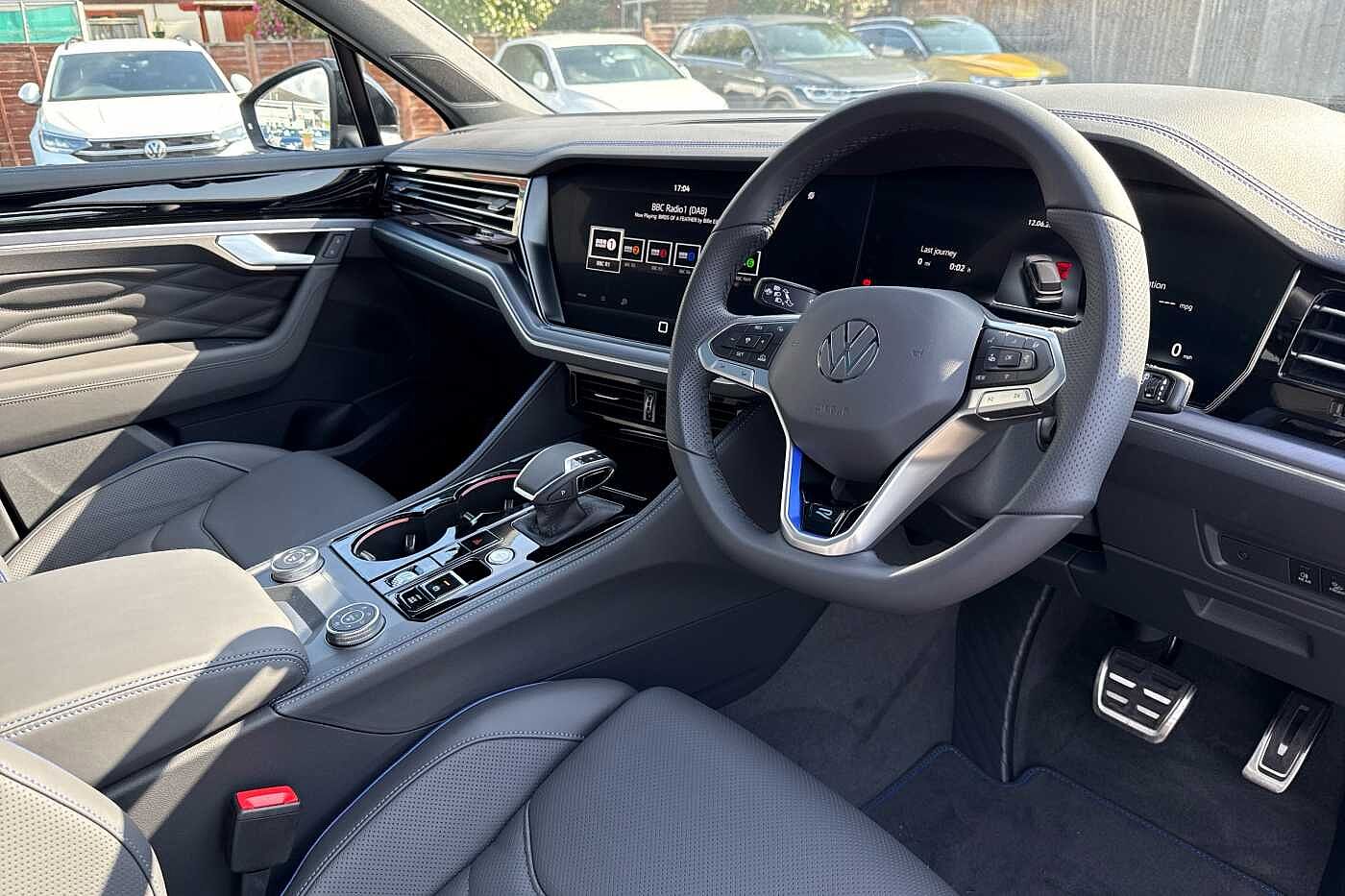 Used Volkswagen Touareg 2025 for sale - 76350487: Photo 6