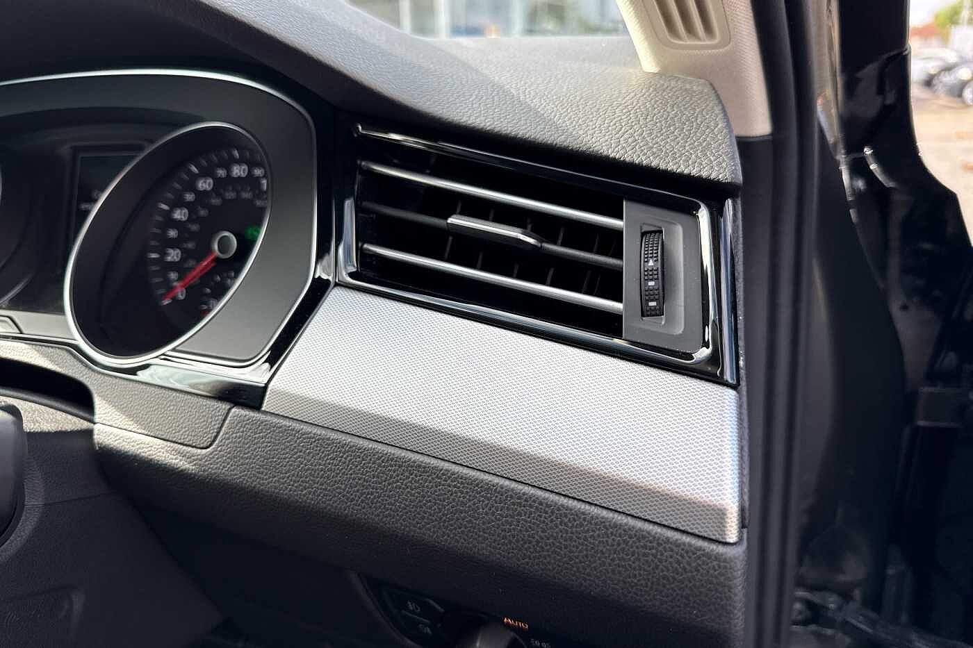Used Volkswagen Passat 2019 for sale - 76359820: Photo 18