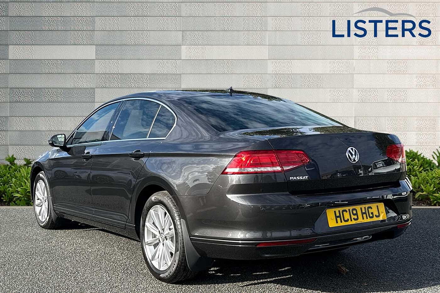 Used Volkswagen Passat 2019 for sale - 76359820: Photo 3