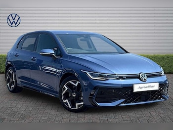 Used Volkswagen Golf 2025 for sale - 79133433: Photo
