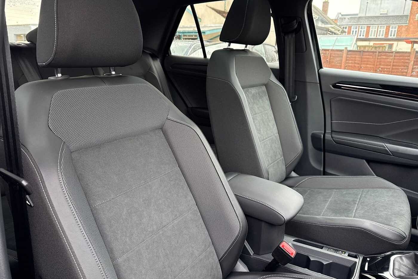 Used Volkswagen T-Roc 2026 for sale - 77413014: Photo 18