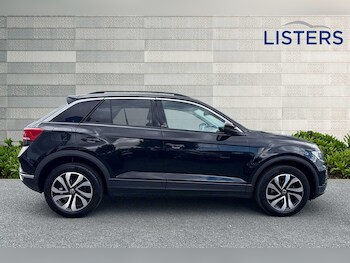 Used Volkswagen T-Roc 2021 for sale - 75721545: Photo