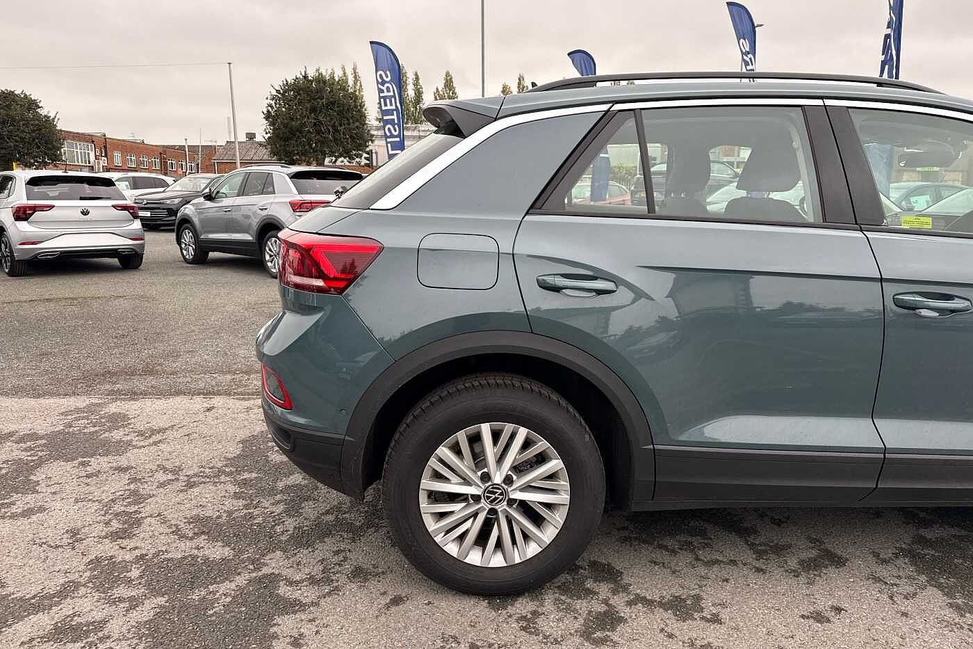 Used Volkswagen T-Roc 2025 for sale - 76154267: Photo 39