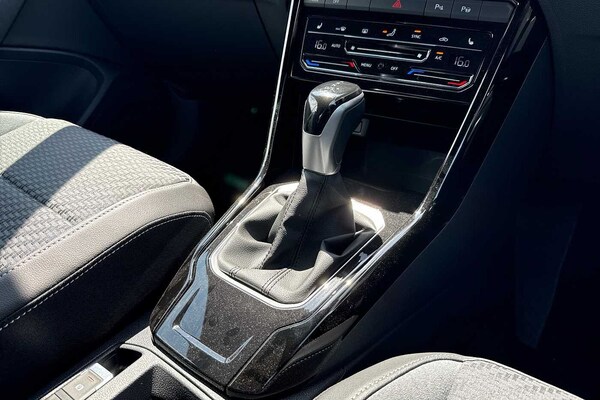 Used Volkswagen T-Roc 2025 for sale - 75142438: Photo 10