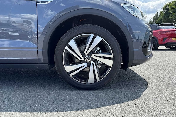 Used Volkswagen T-Roc 2025 for sale - 75142438: Photo 5