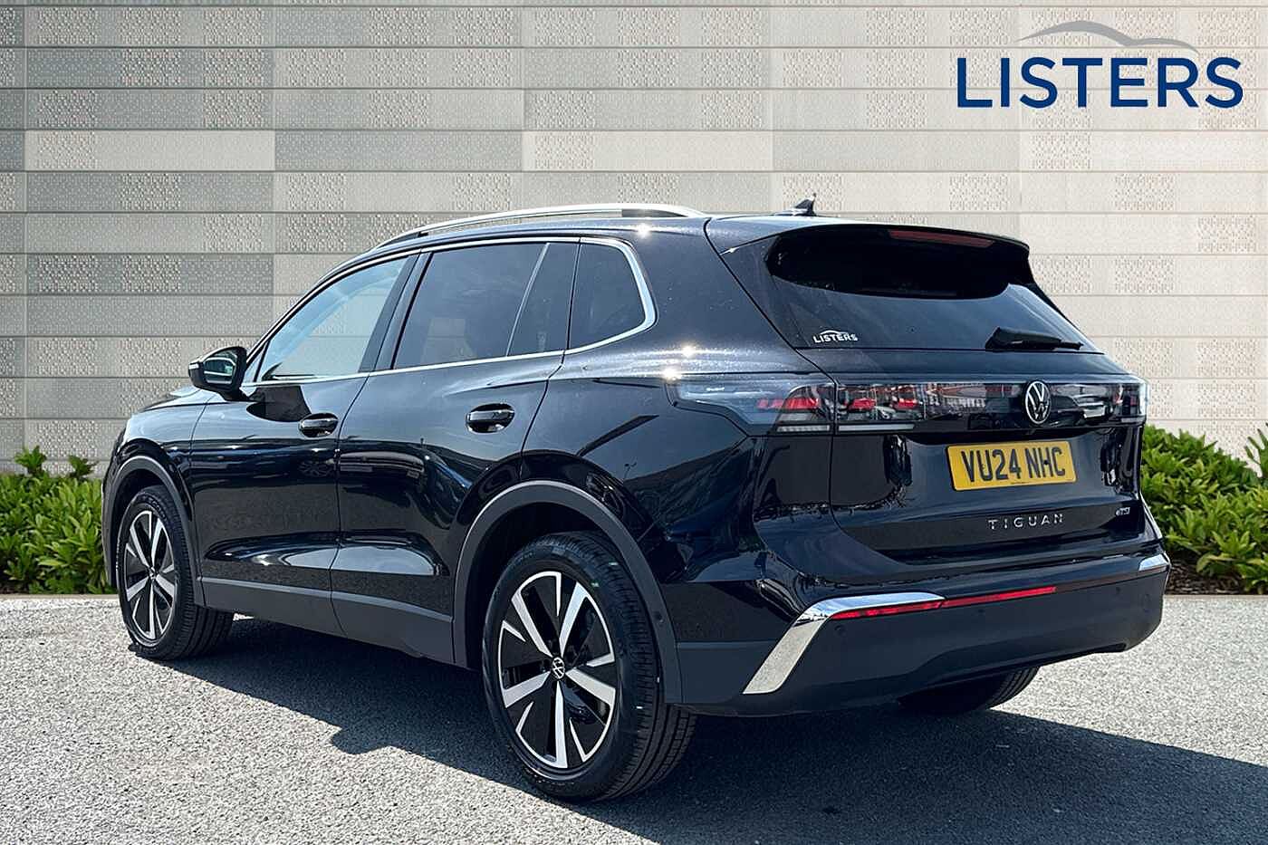 Used Volkswagen Tiguan 2024 for sale - 76716767: Photo 3