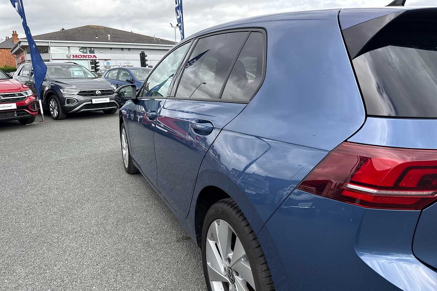 Used Volkswagen Golf 2024 for sale - 75966525: Photo 43