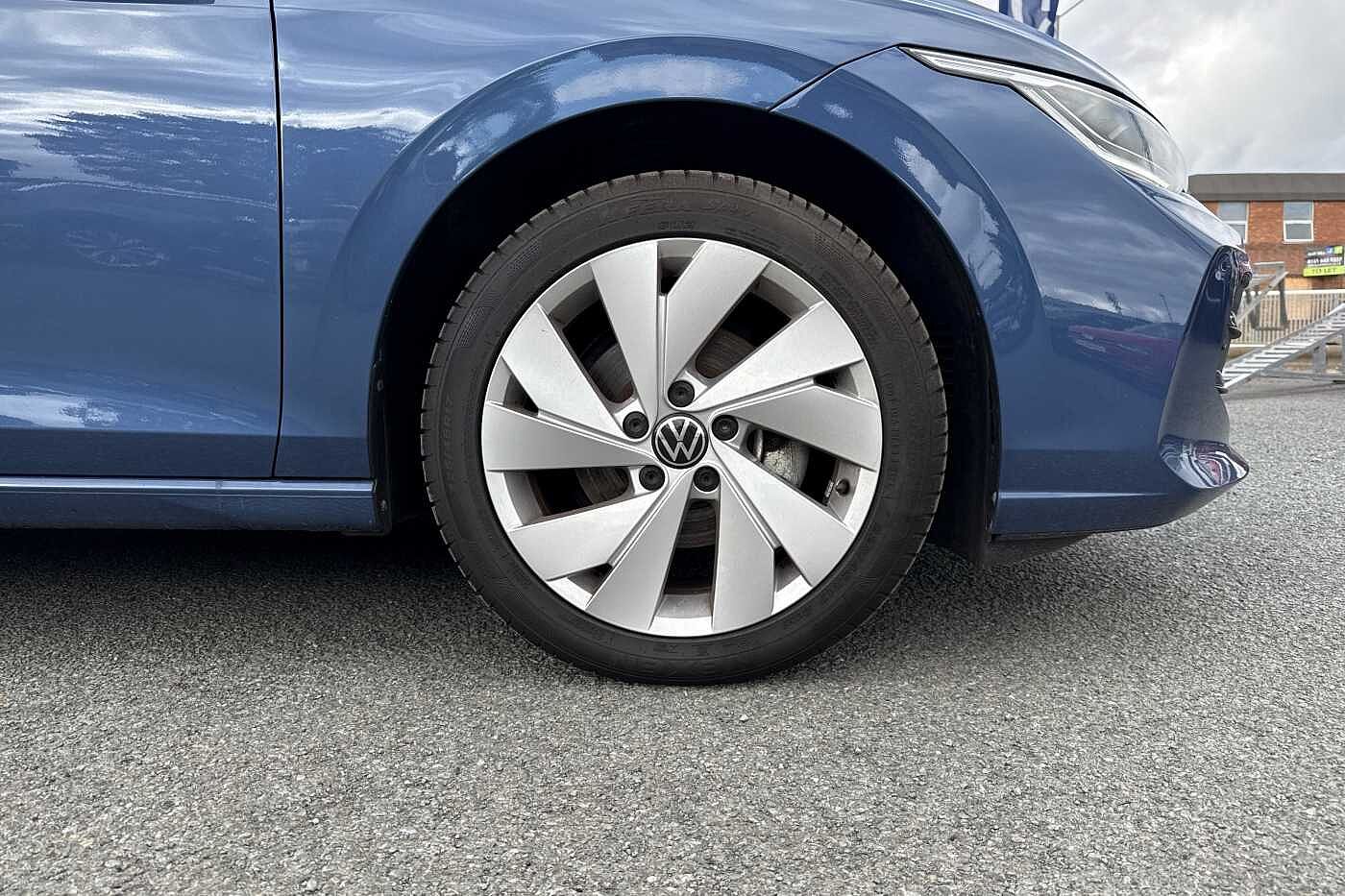 Used Volkswagen Golf 2024 for sale - 75966525: Photo 5