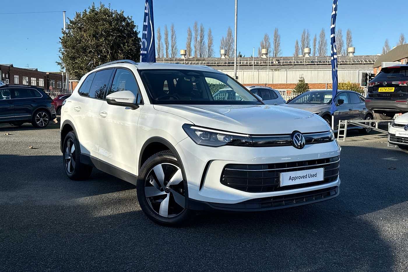 Used Volkswagen Tiguan 2024 for sale - 76716711: Photo 1