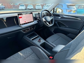 Used Volkswagen Tiguan 2024 for sale - 76716711: Photo