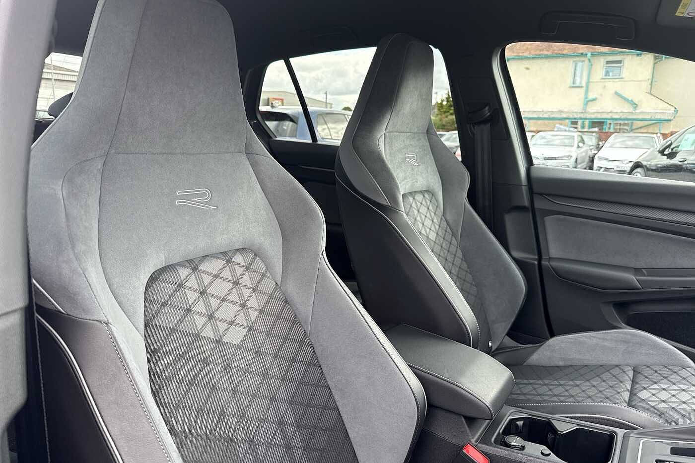 Used Volkswagen Golf 2022 for sale - 76139625: Photo 13