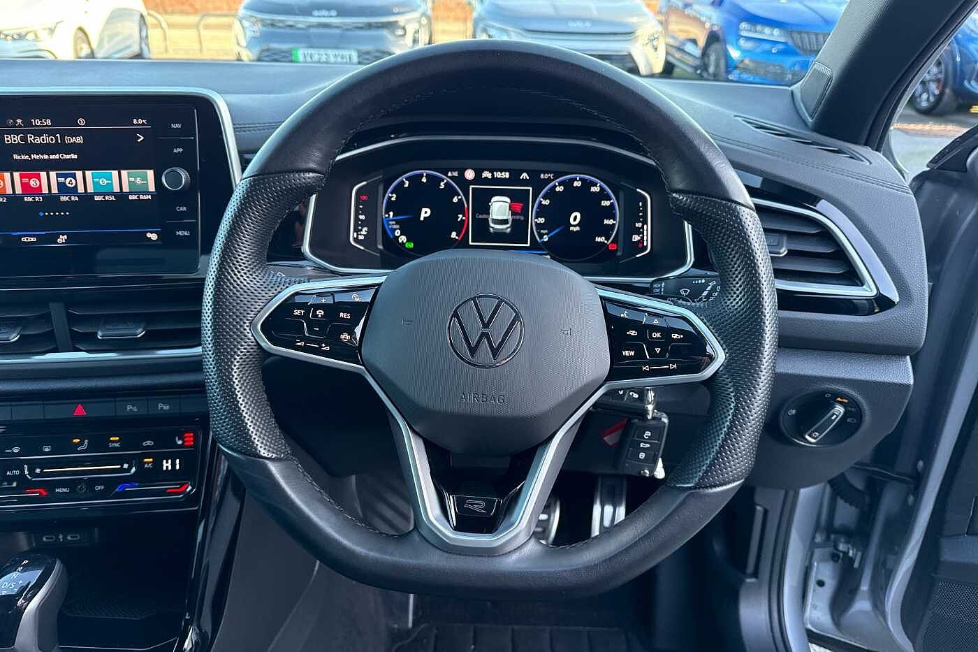 Used Volkswagen T-Roc 2023 for sale - 76458609: Photo 17