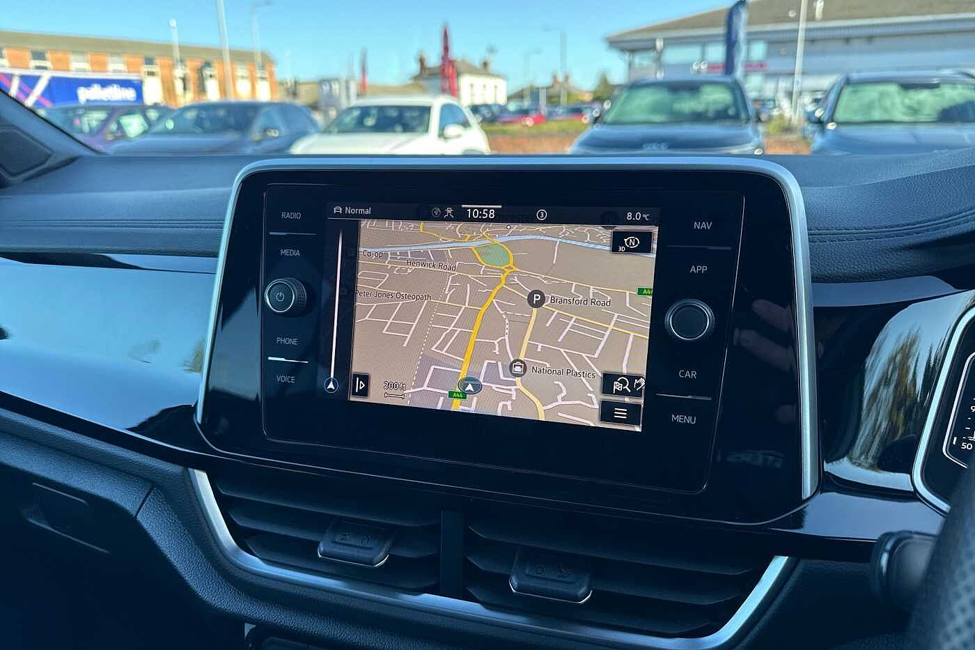 Used Volkswagen T-Roc 2023 for sale - 76458609: Photo 26