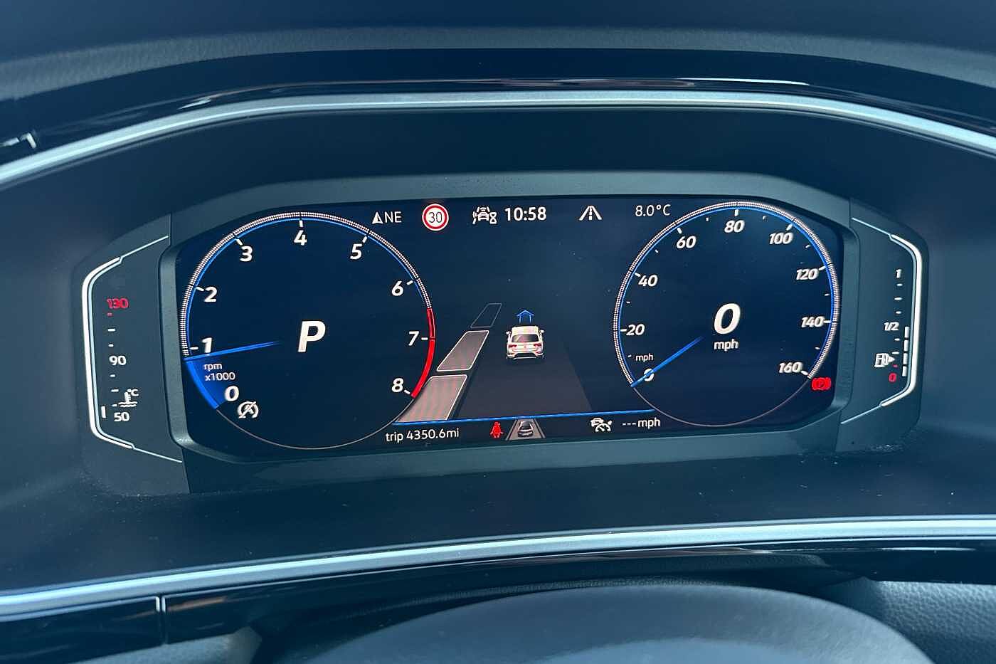 Used Volkswagen T-Roc 2023 for sale - 76458609: Photo 29