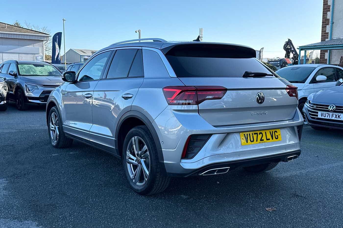 Used Volkswagen T-Roc 2023 for sale - 76458609: Photo 3