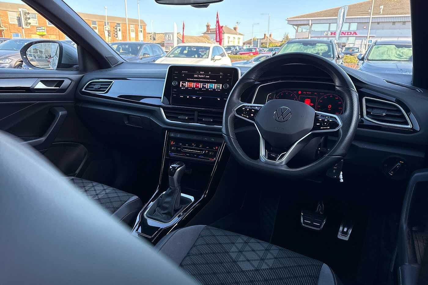 Used Volkswagen T-Roc 2023 for sale - 76458609: Photo 33