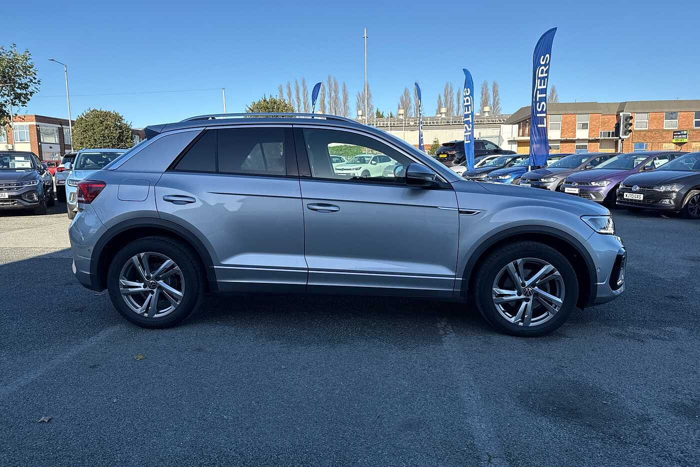 Used Volkswagen T-Roc 2023 for sale - 76458609: Photo 4