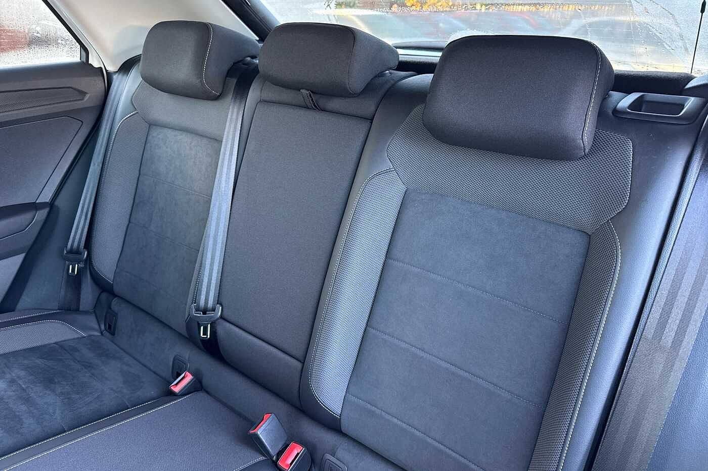 Used Volkswagen T-Roc 2023 for sale - 76586524: Photo 11