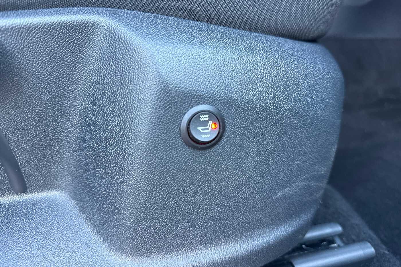 Used Volkswagen T-Roc 2023 for sale - 76586524: Photo 15