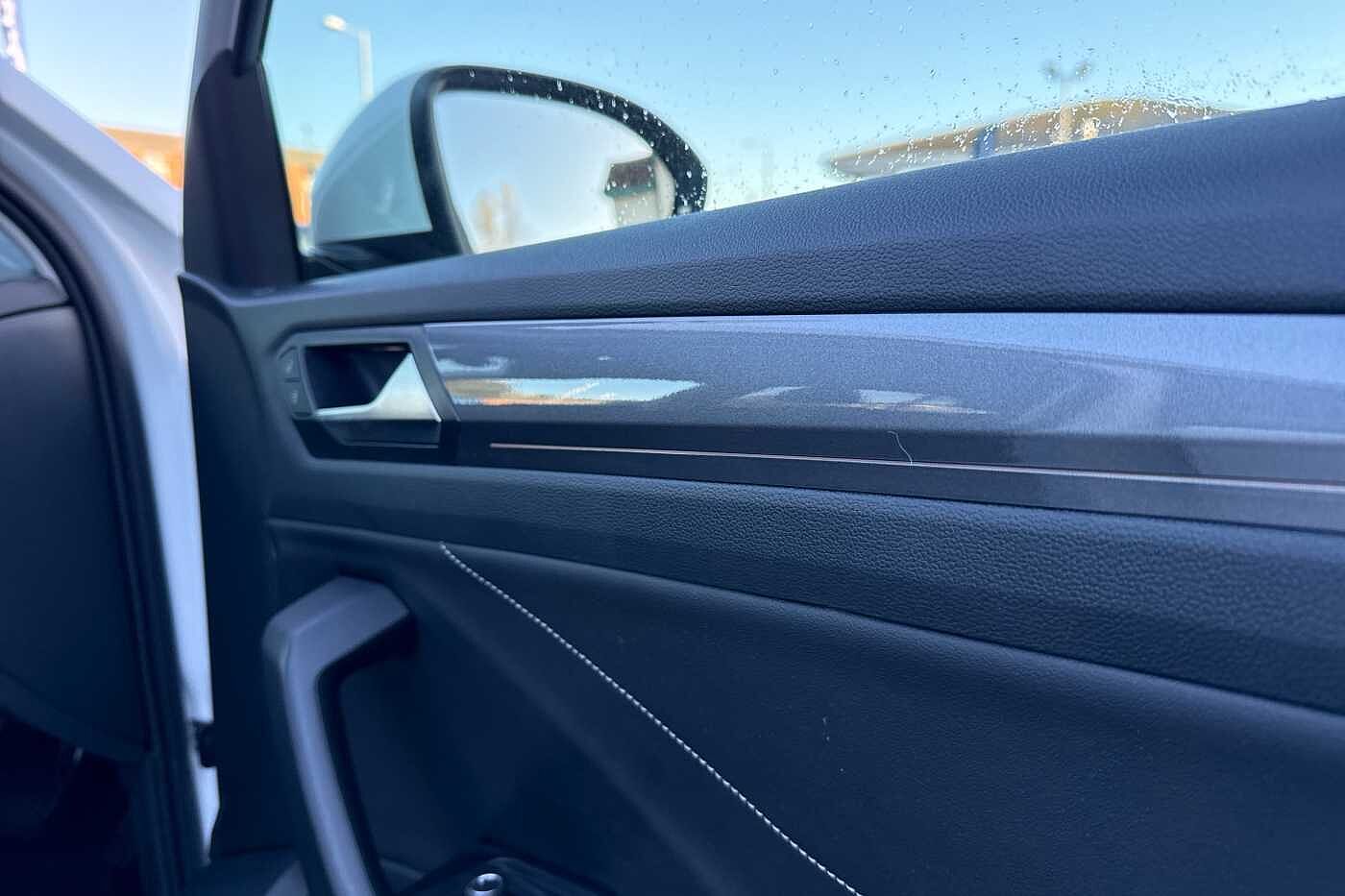 Used Volkswagen T-Roc 2023 for sale - 76586524: Photo 17