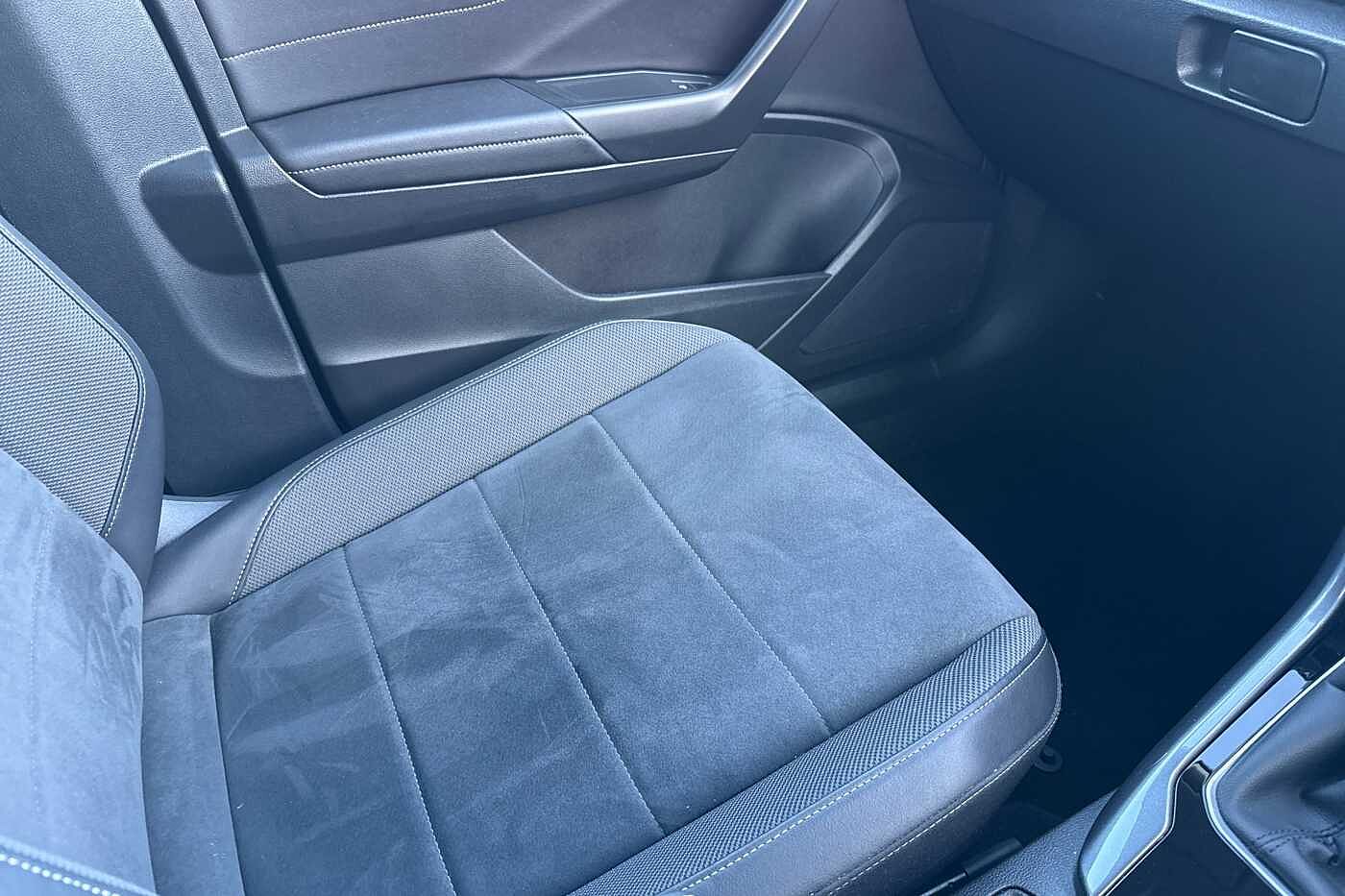 Used Volkswagen T-Roc 2023 for sale - 76586524: Photo 22