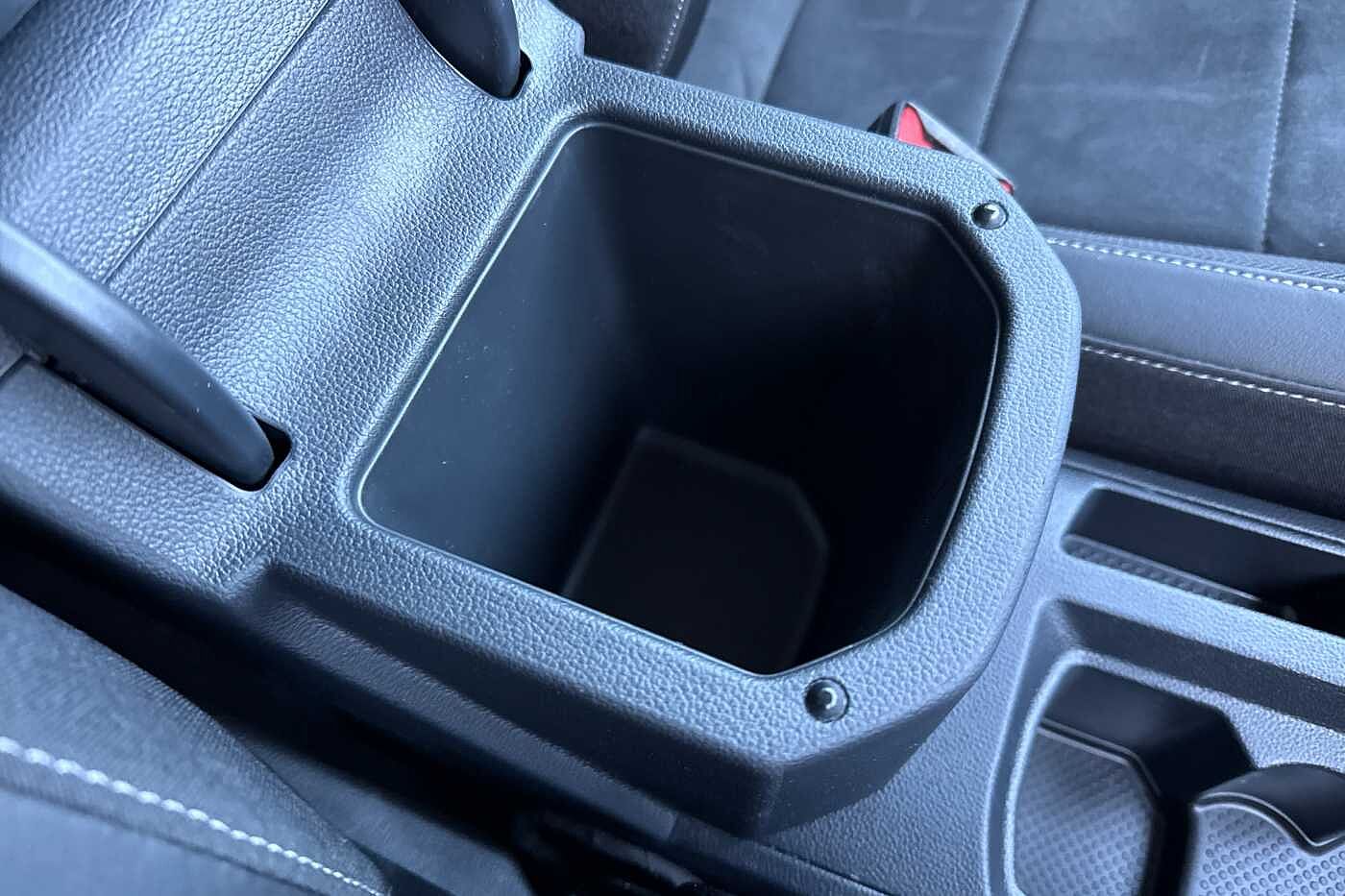 Used Volkswagen T-Roc 2023 for sale - 76586524: Photo 25