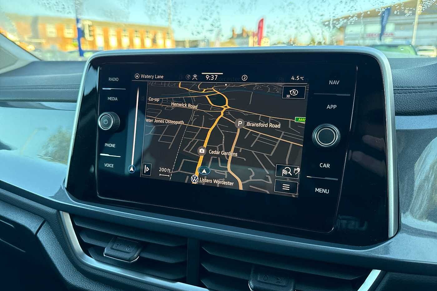 Used Volkswagen T-Roc 2023 for sale - 76586524: Photo 26