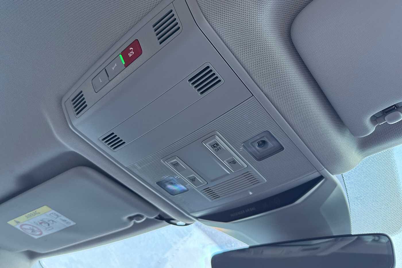 Used Volkswagen T-Roc 2023 for sale - 76586524: Photo 31