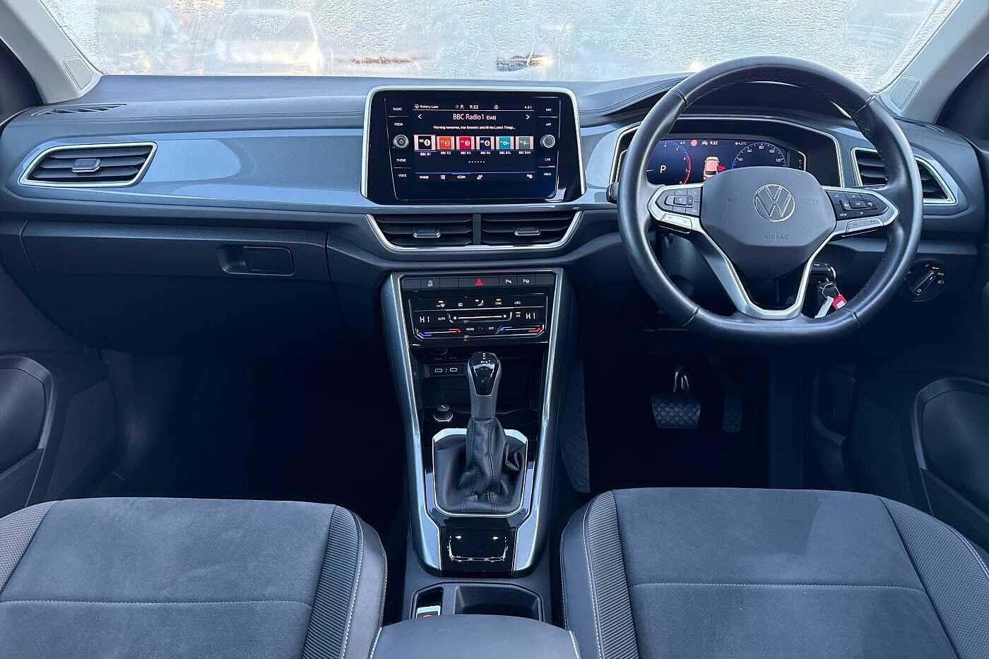 Used Volkswagen T-Roc 2023 for sale - 76586524: Photo 8