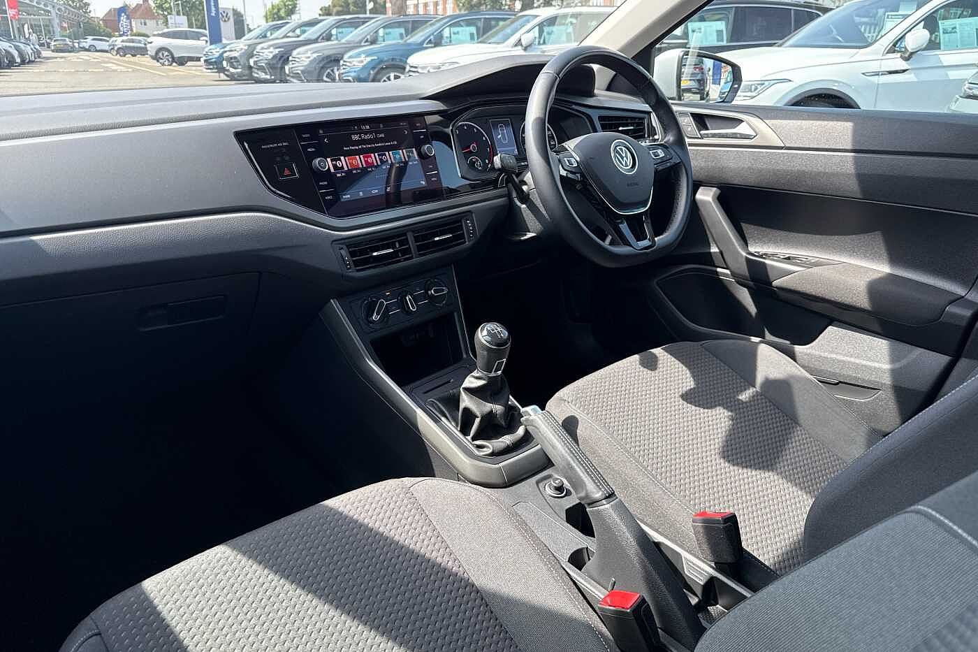 Used Volkswagen Polo 2021 for sale - 76647346: Photo 2