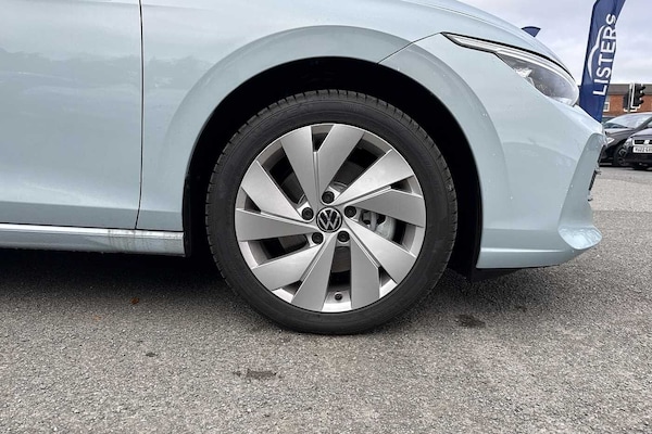 Used Volkswagen Golf 2025 for sale - 76154294: Photo 5