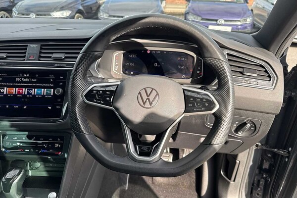 Used Volkswagen Tiguan 2023 for sale - 76190603: Photo 17