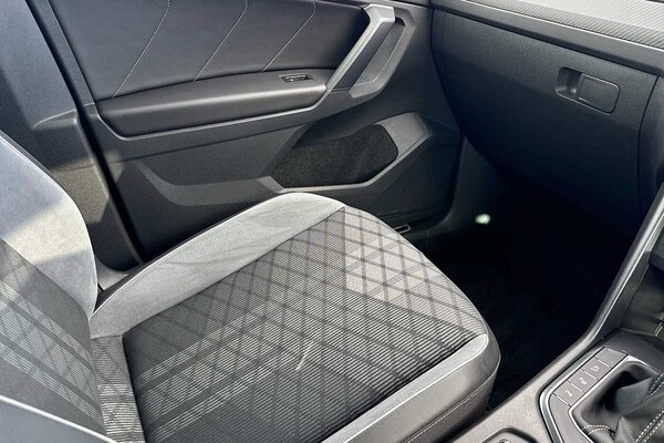 Used Volkswagen Tiguan 2023 for sale - 76190603: Photo 24