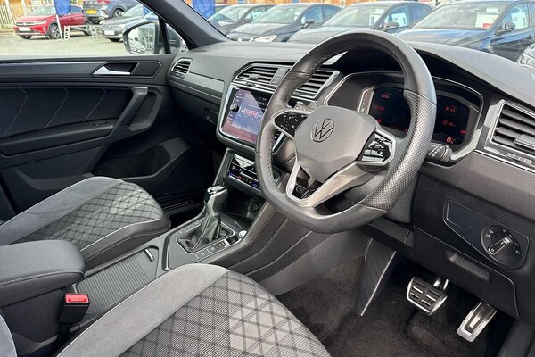 Used Volkswagen Tiguan 2023 for sale - 76190603: Photo 6