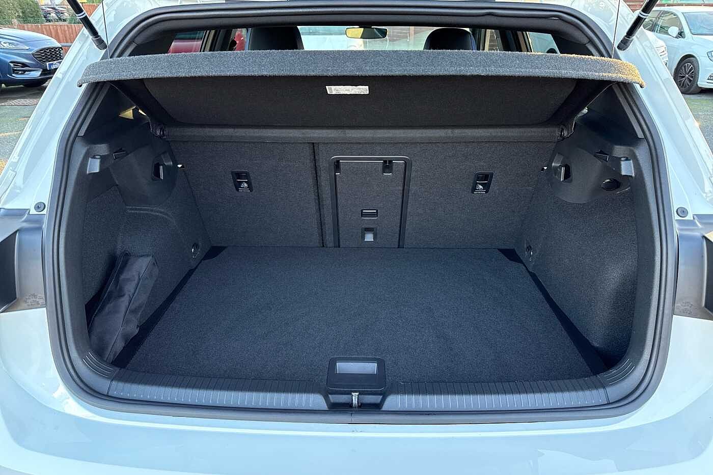 Used Volkswagen Golf 2025 for sale - 76692706: Photo 12